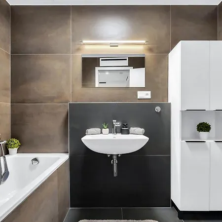 Metropolis * Μπρατισλάβα